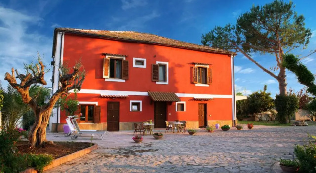 Семейный номер Standard с видом на сад B&B La Chora Di Paestum
