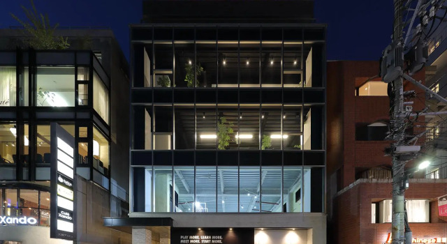 H HOTEL, Забронировать Отель Отели Фукуока с парковкой, Парковка
