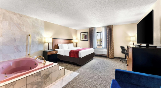 Doppel Suite SureStay Plus by Best Western Reading North