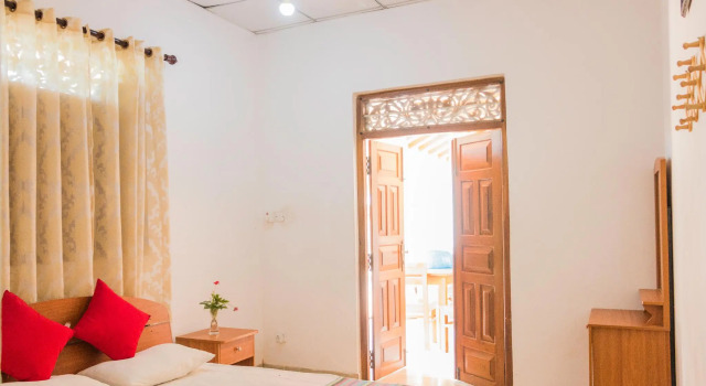 Sanhinda Holiday Home, Забронировать Отель Бизнес-отели Анурадхапура, 4* 5*