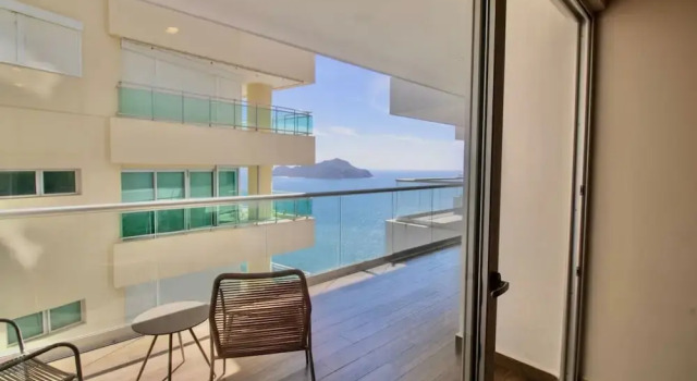 Апартаменты Standard с балконом и с частичным видом на море Torre Eleve Apartments