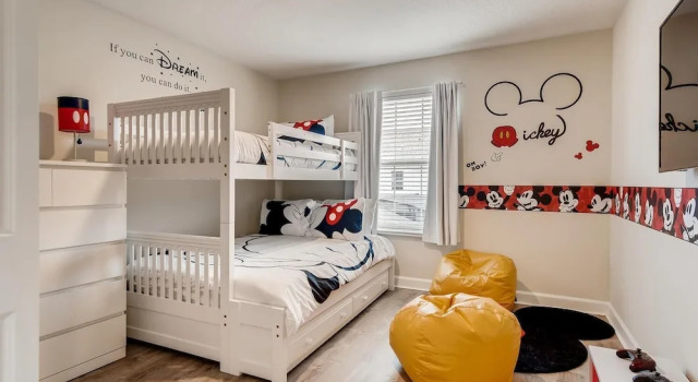 Номер Standard с 4 комнатами с балконом 4808 LL Magical 4BR Disney Townhome Pool