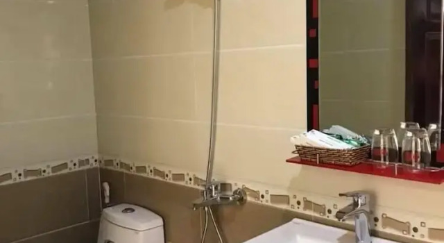 Четырёхместный номер Standard Ngọc Nam Hotel