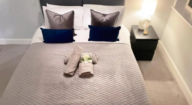 Апартаменты Deluxe Super Luxe Central Maidenhead Apartment