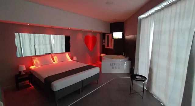 Люкс Superior Living Bed and Breakfast