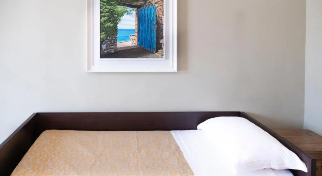 Четырёхместный номер Standard Kalamarina Rooms