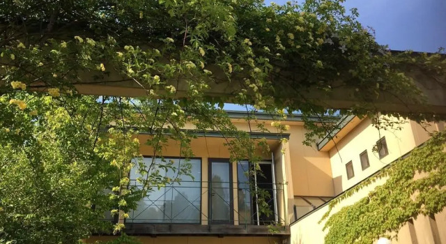 Cafe Restaurant B&B Burari, Prenota Bed & breakfast Hanamaki Iwate