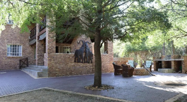 Коттедж Mellivora Lodge