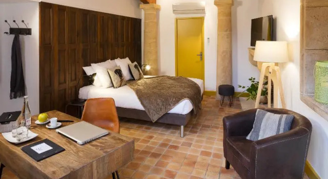 Двухместный номер Standard Contact Hôtels Le Savigny & Spa