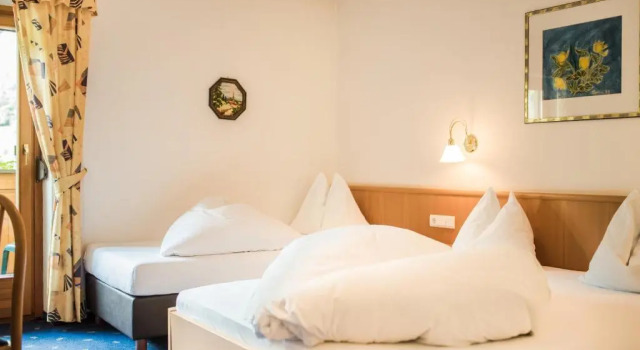 Двухместный номер Comfort с балконом Sporthotel St. Michael