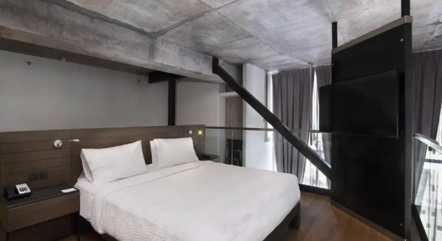 Двухместный люкс Дуплекс AC Hotel by Marriott Guadalajara Mexico