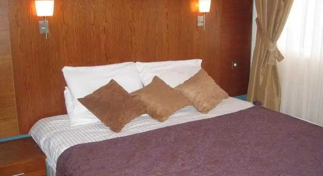 Antonine Hotel, Забронировать Отель Отели Центральной Шотландии с парковкой, Парковка