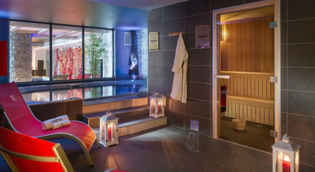Résidence CGH Le Lodge Hemera, Boek Boutique Hotel Montvalezan Rhone-Alpen., in de buurt van Eucherts Express-skilift
