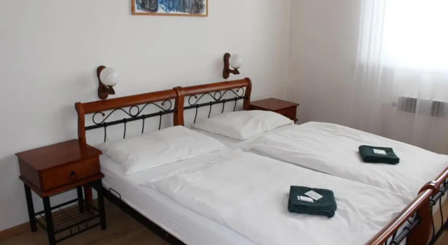 Hotel Černý kůň, Забронировать Отель Отели Czech central mountains 3 звезды, 3*
