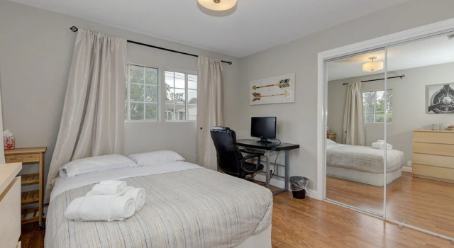 Cozy 2bd House, Minutes From Fb And Stanford Univ! 2 Bedroom Home by RedAwning, Foglalás Nyaraló East Palo Alto Kalifornia