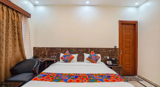 Номер Deluxe Fabhotel White Elephant