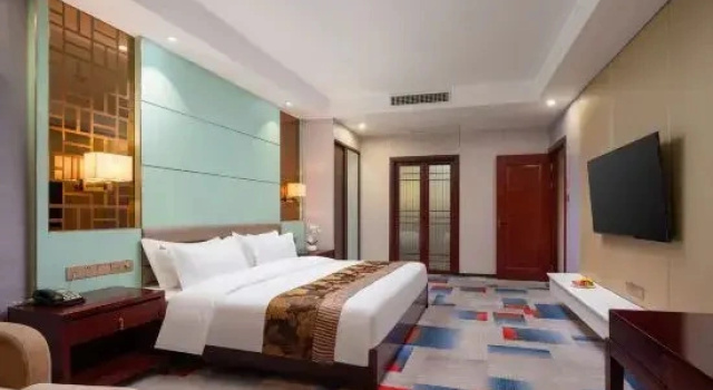 Четырёхместный семейный люкс Hakka Tulou Prince Hotel Longyan
