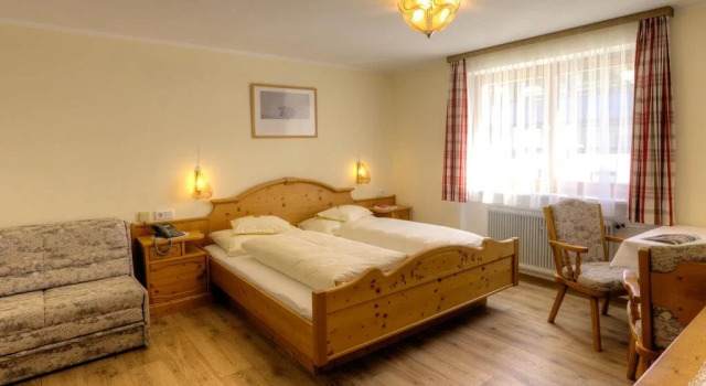 Pension Walkerbach, Prenota Hotel Lech Lech - Zürs
