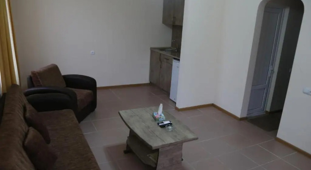 Коттедж Lucytour Hotel