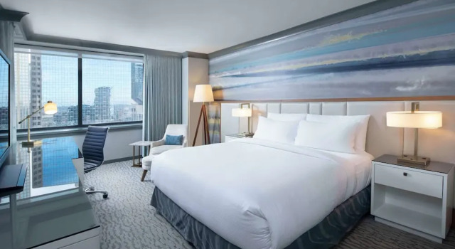 Graves 601 Wyndham Grand