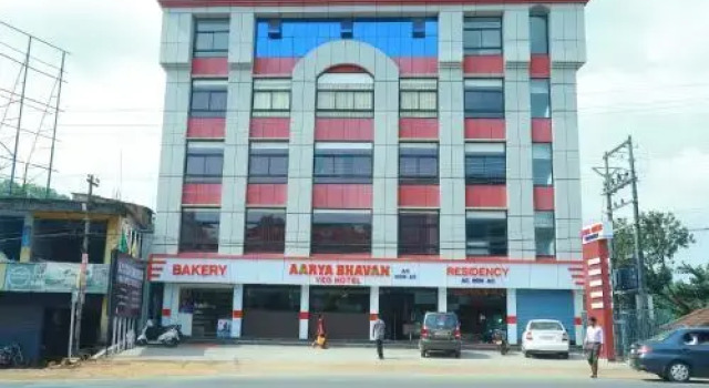 Aarya Bhavan Residency, Забронировать Отель Отели Малаппурам с парковкой, Парковка