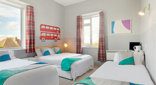 OYO The Green Man Pub and Hotel, Boek Hotel Hotels in Wembley met parkeren, Parkeren