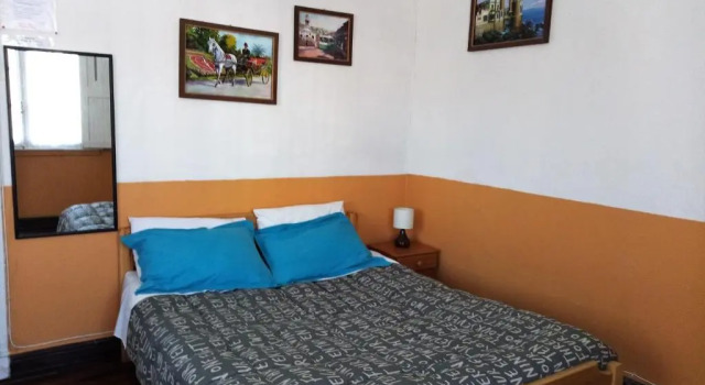 Hostal Little Castle - Hostel