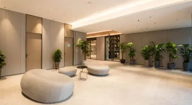 Lavande Hotel · Yichang East Station Chengdong Avenue Hotel, Rezerwuj Hotel Yichang Hubei