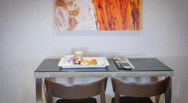 Номер Classic Le Chabrol Hotel & Suites