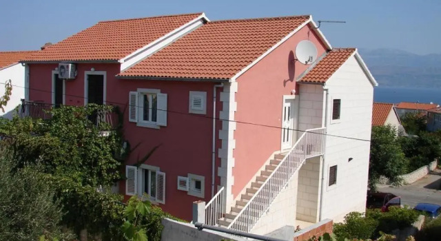 Апартаменты с 3 комнатами с балконом и с видом на море Apartments Magda