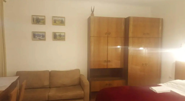 Полулюкс Room in An Old House