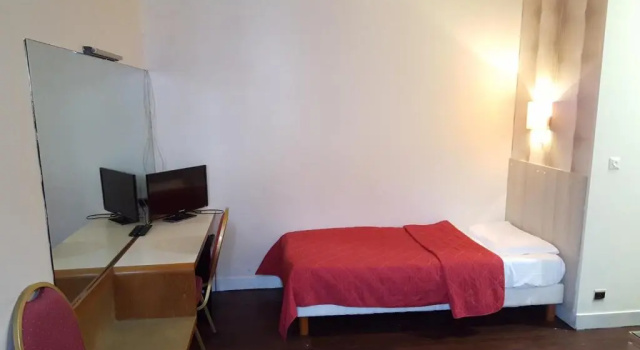 Трёхместный номер Standard Hôtel Média