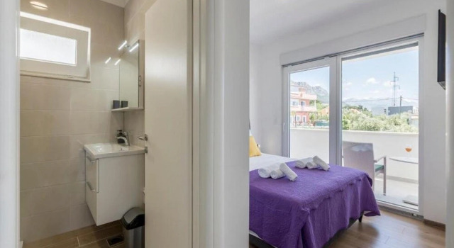 Luxury Villa La Nonna Ana - Entertainment,fitness,pool,sea View, Rezerwuj Willa Hotele w Split-Dalmatia County z parkingiem, Parking
