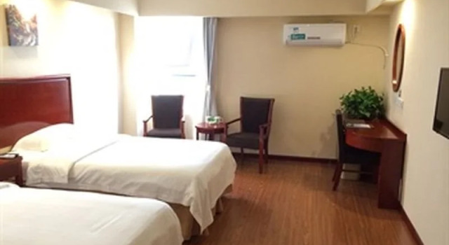GreenTree Inn Anhui Suzhou Baima Mall Express Hotel, Rezervați Hotel Hoteluri în Suzhou cu parcare, Parcare