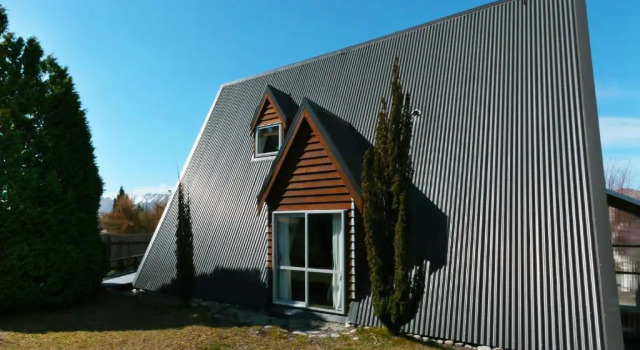 Коттедж Fox Chalet