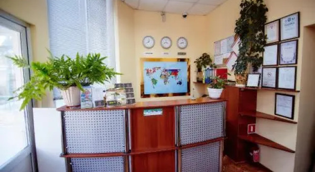Edelweis Hotel, Book Hotel Dniprovskyj Kiev