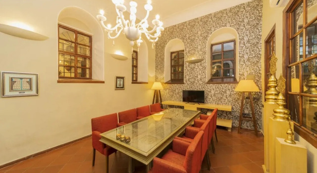 Cozy Studio Hotel Room Near Hadrian s Gate, Забронировать Отель Калеичи 