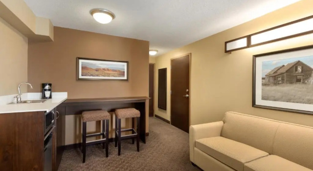 Двухместный номер Business Microtel Inn and Suites by Wyndham Weyburn