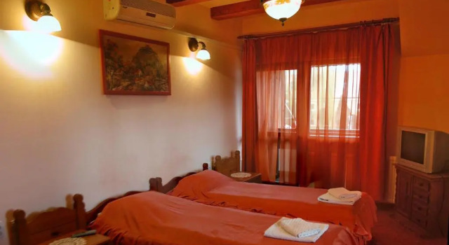 Standard Double room with city view Pensiunea Subcetate Deva