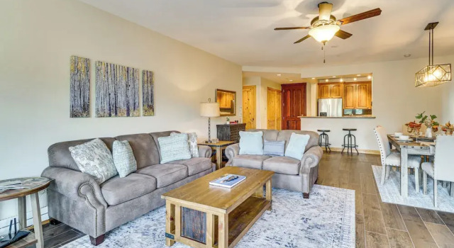 2 Mi to Angel Fire Resort: Luxury Condo w/ Balcony, Varaa Huoneisto Angel Fire 