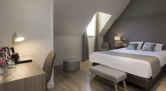 Двухместный номер Standard Hôtel Aux Vieux Remparts