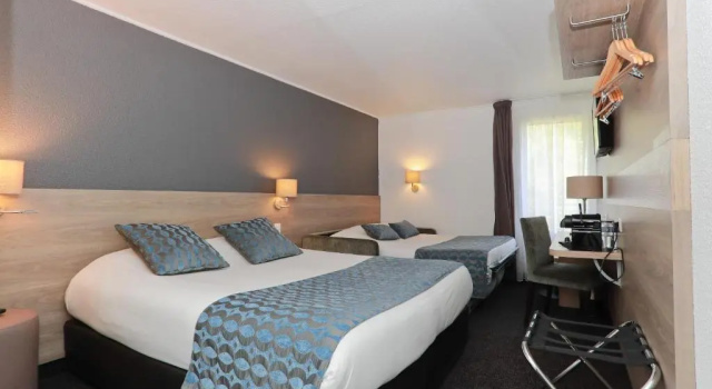 Двухместный семейный номер Standard Sure Hotel by Best Western Limoges Sud