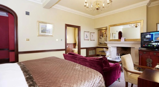 Stoke Park Country Club Spa and Hotel, Boek Resort Hotels in Merseyside met zwembad, Zwembad
