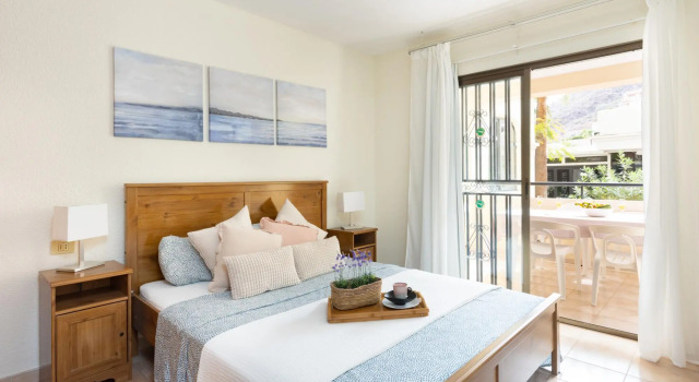 Home2Book Charming Castle Harbour Los Cristianos, Prenota Hotel Hotel a Tenerife con piscina, Piscina
