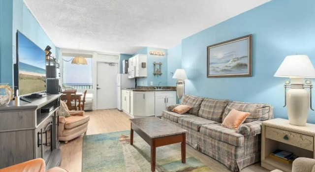 Ocean Jewel 219, 1 Bedroom, Ocean View, 2nd Floor, Pool, Sleeps 6