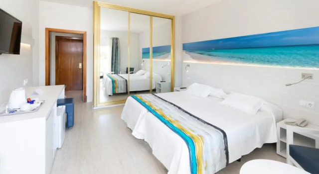 Двухместный номер Mar Hotels Paguera & Spa