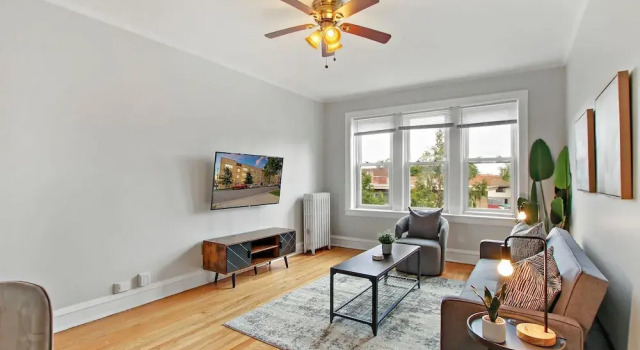 Апартаменты Classic Charming 1BR in Old Irving - Cullom B3