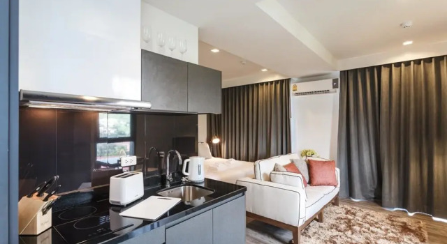 D263 - Mountain View 7th Floor Studio With Pool gym Central Patong, Забронировать Апартаменты/квартира Апартаменты Южного Таиланда, Апартаменты/квартира