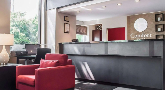 Comfort Inn Simcoe, Varaa Hotelli  