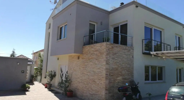 Апартаменты Superior Apartments RotiRoti